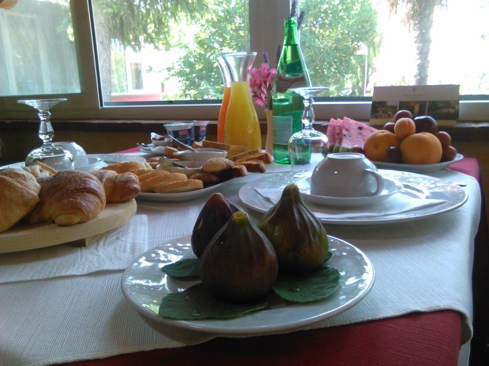 Aia Di Lazzaro Agriturismo Casalbore エクステリア 写真