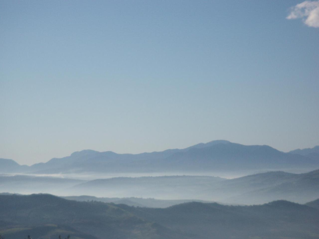 Aia Di Lazzaro Agriturismo Casalbore エクステリア 写真